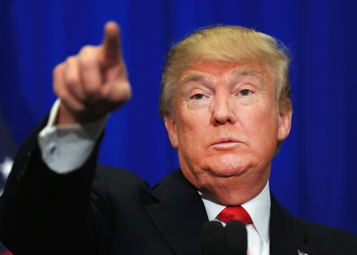 4 Selebriti yang ‘Katanya’ Akan Hengkang Jika Trump Menang