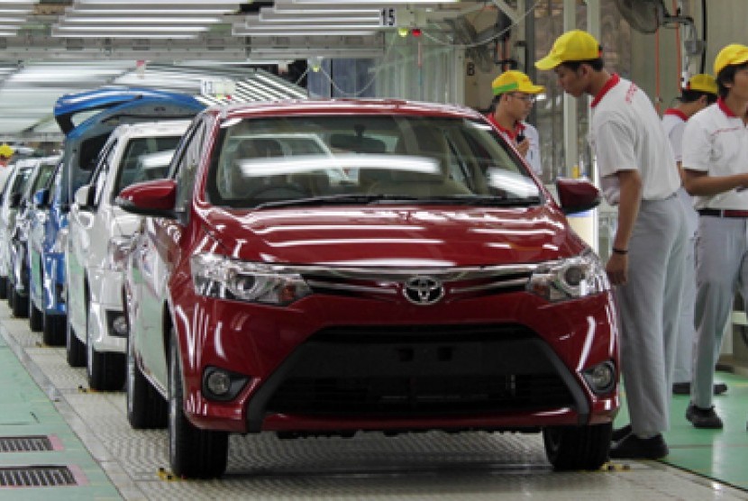Toyota Akan Rilis Fortuner dan Innova Sekaligus!