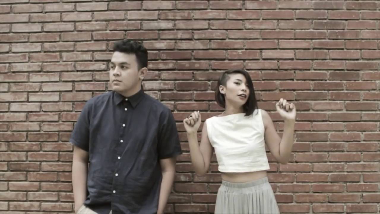 Chord Gitar Sewindu – Tulus, Isyarat Cinta Bertepuk Sebelah Tangan