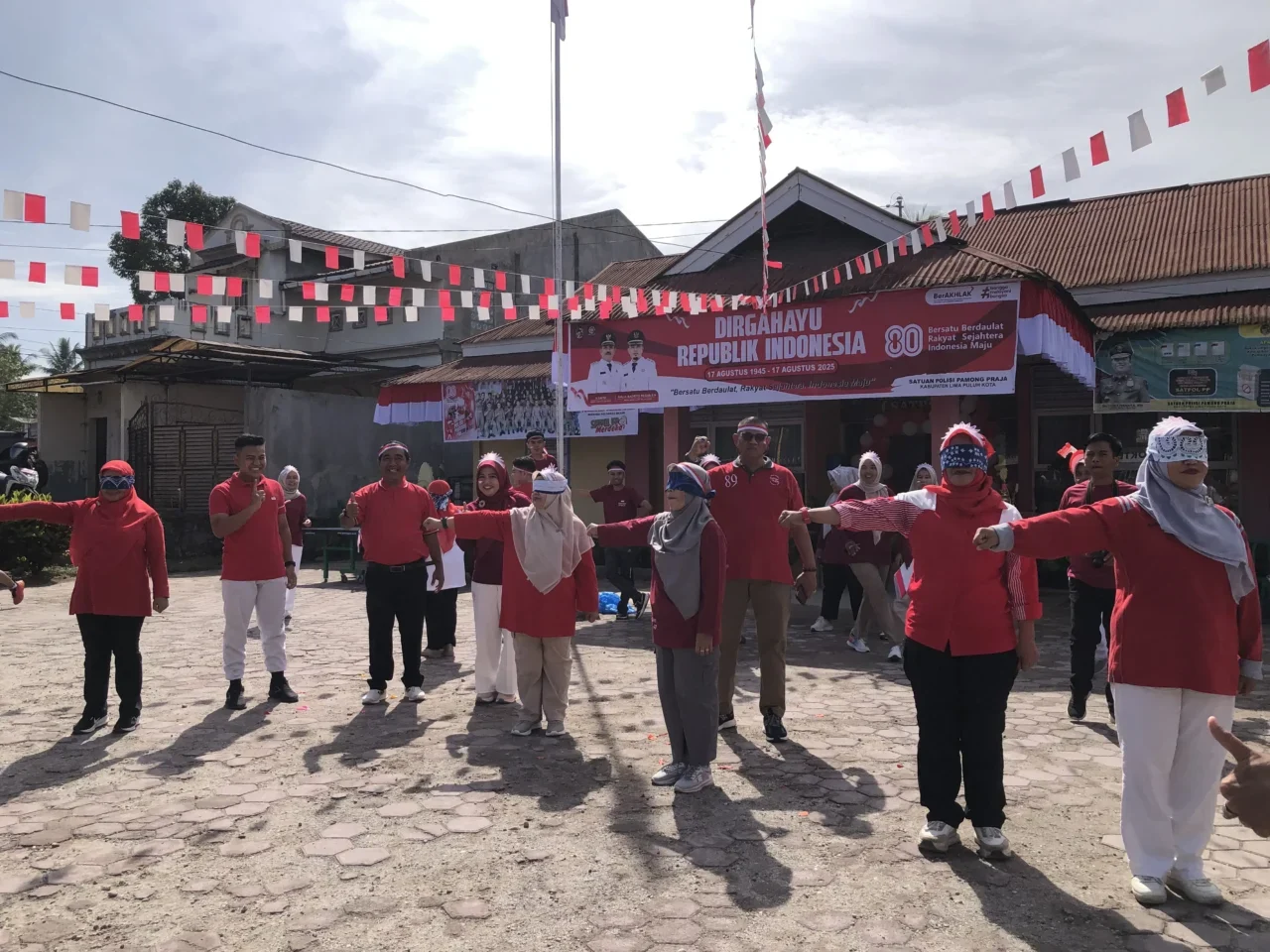 Satpol-PP Limapuluh Kota Meriahkan HUT RI dengan Lomba