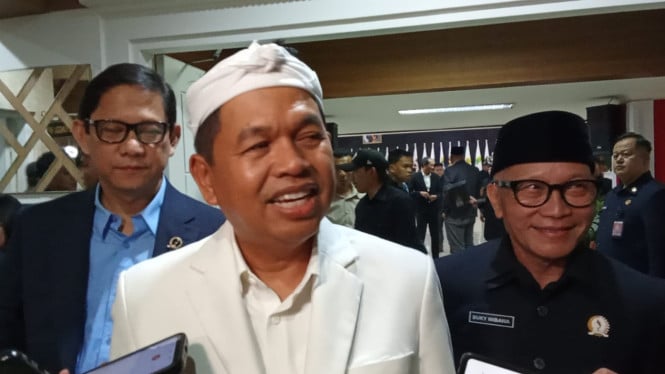 Kurangi Kemacetan, Kang Dedi Usul Angkot Bandung Libur saat Nataru
