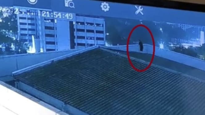 keluarga-arya-daru-terima-amplop-isi-simbol-bintang,-hati,-dan-bunga-dari-sosok-misterius!-apa-maksudnya?