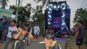 kades-soal-sound-horeg-hancurkan-genteng-rumah-warga-kediri:-hal-biasa