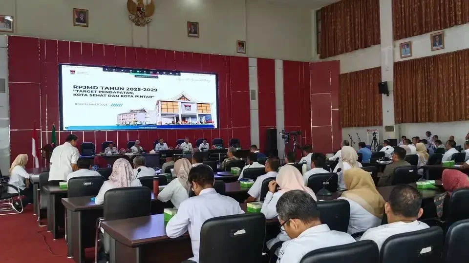 RPJMD Padang Fokuskan Pembangunan Kota Sehat dan Pintar 2025-2029