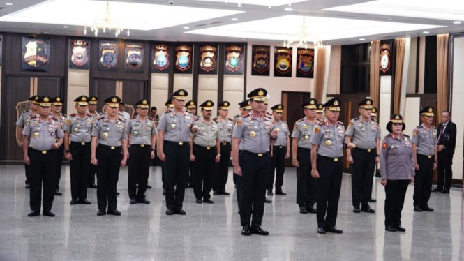 27 Pati Polri Naik Pangkat, Karyoto dan Suyudi Jadi Komjen