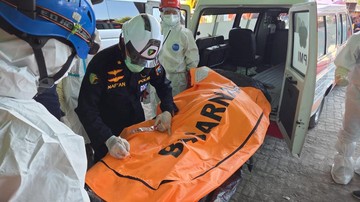 DVI Identifikasi 17 Korban Ponpes Al Khoziny Sidoarjo
