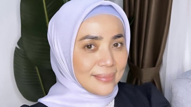Muzdalifah Blak-blakan Ungkap Perbedaan Usia dengan Mantan Suami