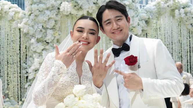 Amanda Manopo dan Kenny Austin Resmikan Pernikahan Mewah