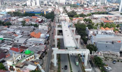Jakpro Kaji Perpanjangan Rute LRT Jakarta ke Ancol, JIS