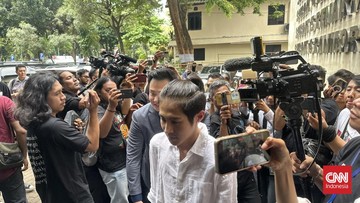 DJ Panda Pilih Bungkam Usai Diperiksa Polisi Soal Pengancaman