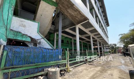 APBN Siap Bangun Ponpes Al Khoziny, Tunggu Restu Cak Imin