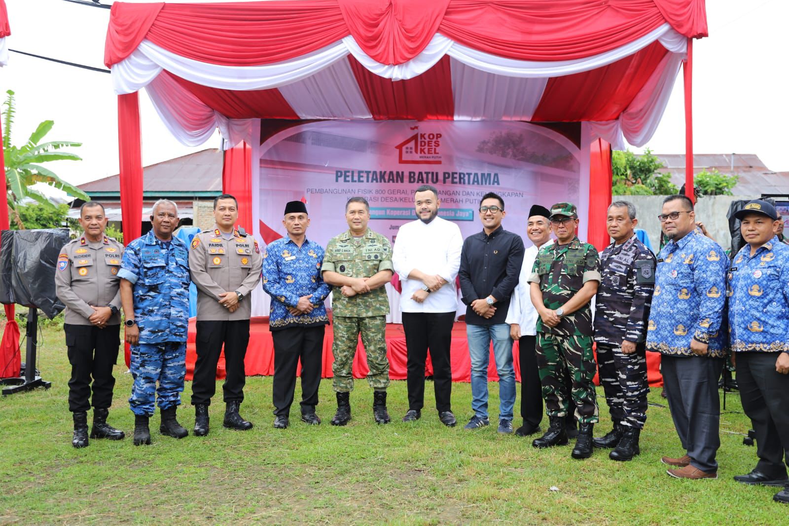Padang Bangun Ekonomi Kerakyatan Lewat Koperasi Merah Putih