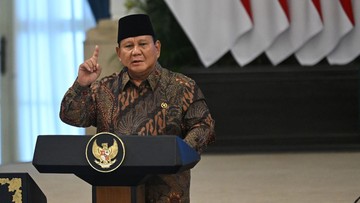 Prabowo Perintahkan Efisiensi, Pangkas Biaya dan Waktu Tunggu Haji
