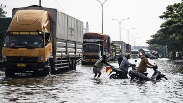 Semarang Banjir, Ribuan Warga Terdampak, Drainase Jadi Sorotan