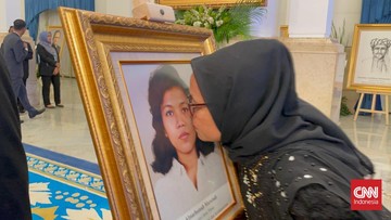Marsinah Jadi Pahlawan Nasional, Keluarga Terharu di Istana