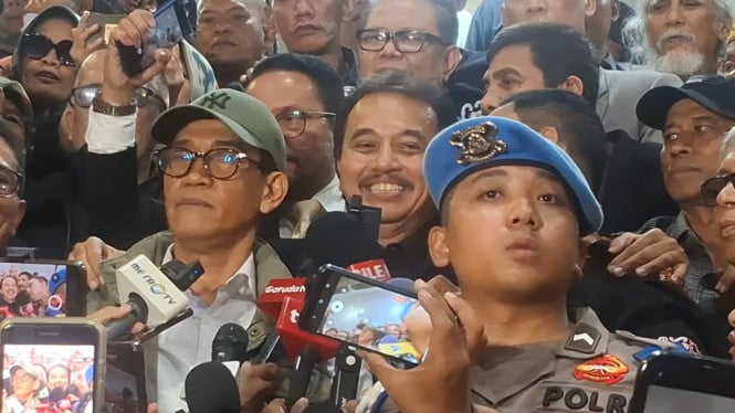 Roy Suryo Diperiksa, Polisi Tidak Menahan Tersangka