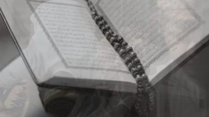 OSIS Salurkan Bantuan, Temukan Potongan Al-Quran di Lokasi Kebakaran