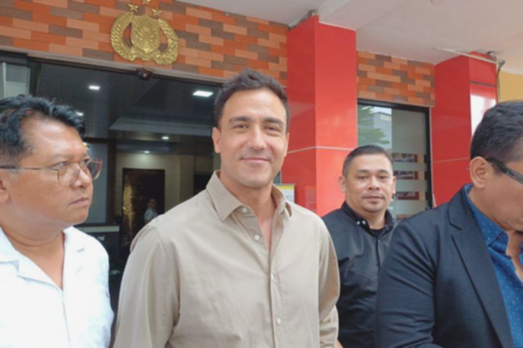 Hamish Daud Minta Maaf Usai Isu Selingkuh Mencuat ke Publik