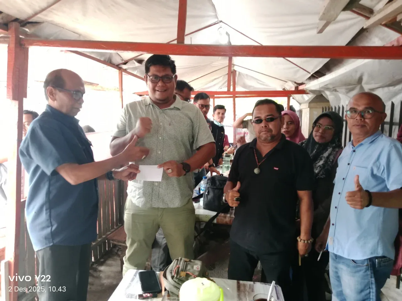 JPS Ulurkan Bantuan, Jurnalis Padang Bangkit dari Banjir