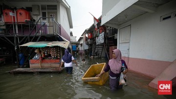 banjir-rob-terjang-wilayah-pesing-hingga-jelambar-baru-jakbar