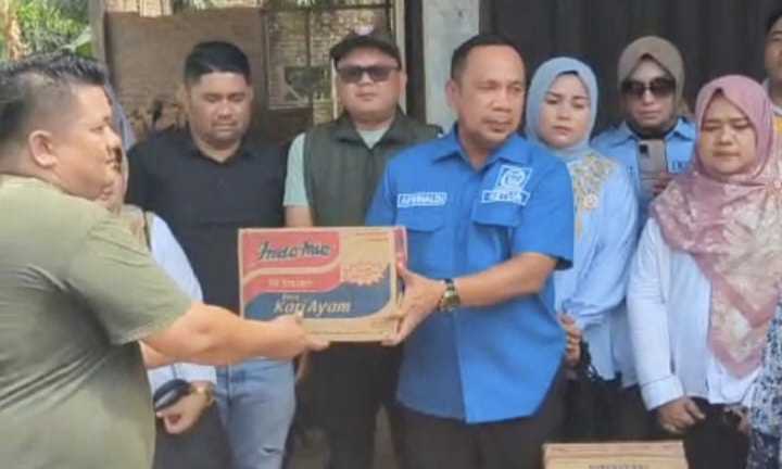 DPRD Padang Pariaman Gerak Cepat Bantu Korban Banjir