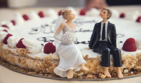 viral-ratusan-warga-geruduk-rumah-pemilik-wedding-organizer-di-jaktim,-ini-duduk-perkaranya