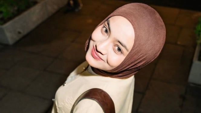 Harus Terpisah” Versi Eltasya Natasya Guncang Indonesia, Malaysia