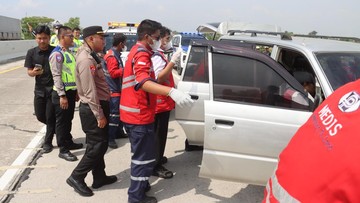 Empat Tewas di Tol Tegal, Diduga Keracunan Gas