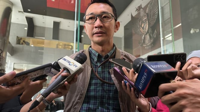ott-di-kalsel,-kpk-tangkap-kajari-dan-kasi-intel-hulu-sungai-utara
