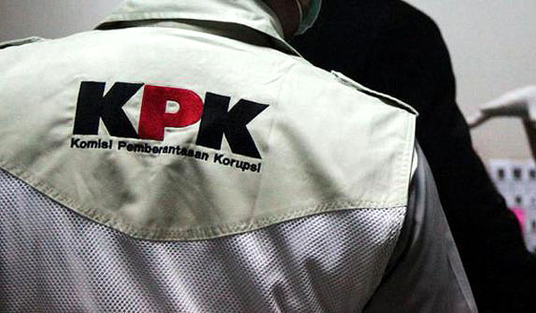 kasi-datun-kejari-hsu-kabur-saat-ott-kpk,-sempat-tabrak-petugas