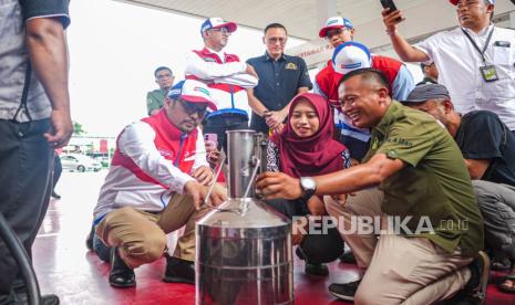 Pertamina Patra Niaga Siagakan Layanan, YLKI Kawal Nataru Aman