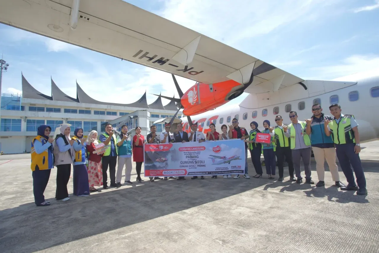 Wings Air Hubungkan Padang-Gunung Sitoli, Ekonomi & Wisata Bergeliat