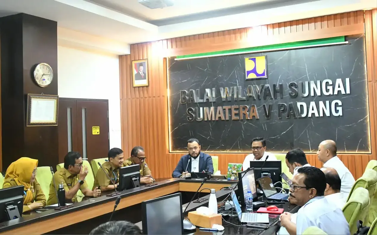 BWS Padang Percepat Rehabilitasi Sungai Pasca Bencana