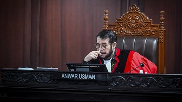 Mangkir Sidang, MKMK Kirim Surat Peringatan ke Anwar Usman