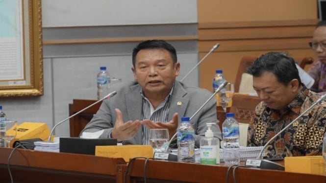 TB Hasanuddin: Indonesia Harus Aktif Menentang Agresi AS di Venezuela