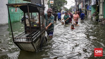 Banjir 70 Cm Landa Kapuk Muara, Jakarta Utara Terendam