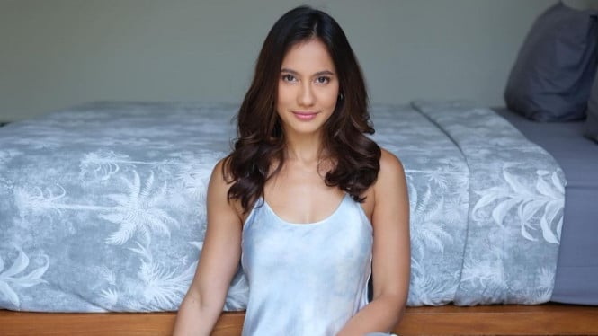 pevita-pearce-nangis-di-pom-bensin-gegara-gak-bisa-isi-bbm-sendiri