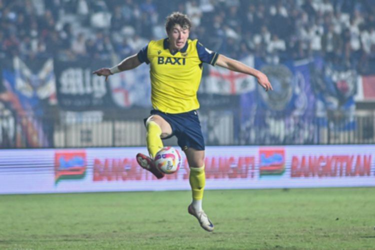 Ole Romeny Cetak Penalti, Oxford United Lolos Ronde 4 Piala FA