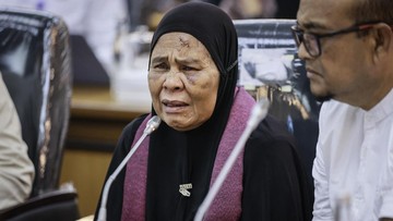 Nenek Saudah Lawan Tambang Ilegal, Dianiaya, Dikucilkan, DPR Bertindak!