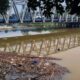 sungai-cisadane-tercemar-pestisida,-dlh-tangerang:-warga-jangan-mandi,-cuci-dulu