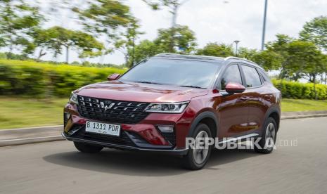 Wuling Alvez Taklukkan Gaya Hidup Aktif Bersama USS Running Club