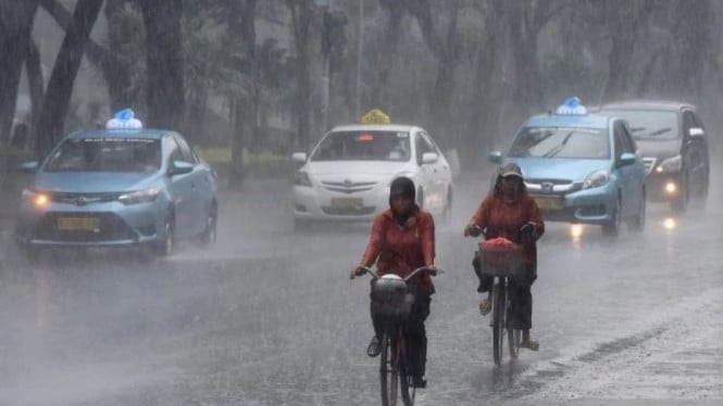Monsun Asia Picu Hujan Ekstrem, BMKG Minta Daerah Siaga!