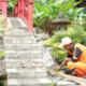sambut-imlek,-petugas-ppsu-bersihkan-vihara-viriya-bala-di-jaktim