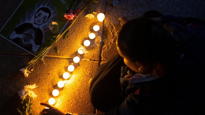 Warga Meksiko Gelar Aksi Lilin, Tuntut Perlindungan Pembela HAM