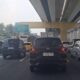 tol-japek-arah-cikampek-dan-mbz-terpantau-padat-pagi-ini