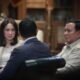 prabowo-sebut-penggunaan-anggaran-di-daerah-tak-produktif,-singgung-pembelian-mobil-dinas-gubernur-rp-8-miliar