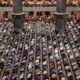 antusiasme-warga-salat-idulfitri-di-masjid-istiqlal-jakarta