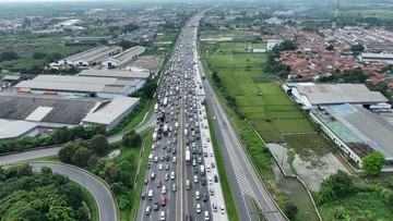 Arus Balik Lebaran 2026: Kendaraan Padati Tol Cipali Menuju Jakarta