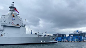 KRI Prabu Siliwangi Tiba: Perkuat Pertahanan Laut Indonesia dengan Senjata Canggih