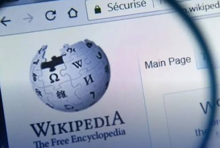 Komdigi Blokir Login Wikipedia: Wikimedia Belum Daftar PSE!